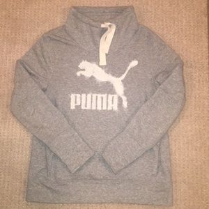 PUMA sweatshirt